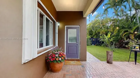16479 SW 50th Terrace Miami FL 33185