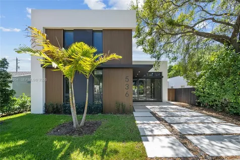 536 NW 48th Street Miami FL 33127