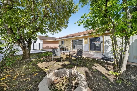 14446 SW 96th Terrace Miami FL 33186