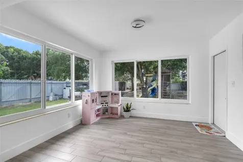 10747 NW 22nd Court Miami FL 33167