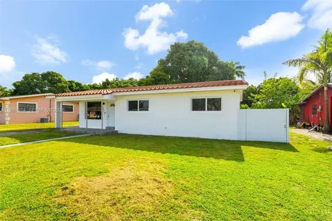 10747 NW 22nd Court Miami FL 33167