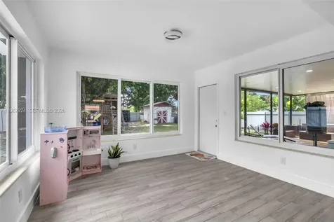 10747 NW 22nd Court Miami FL 33167