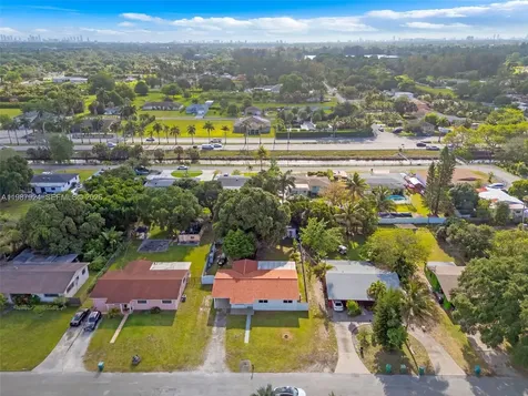 10747 NW 22nd Court Miami FL 33167