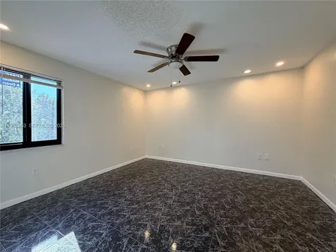 3525 SW 92nd Avenue Miami FL 33165