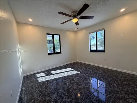 3525 SW 92nd Avenue Miami FL 33165