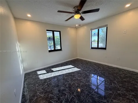 3525 SW 92nd Avenue Miami FL 33165
