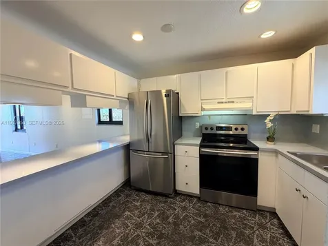 3525 SW 92nd Avenue Miami FL 33165
