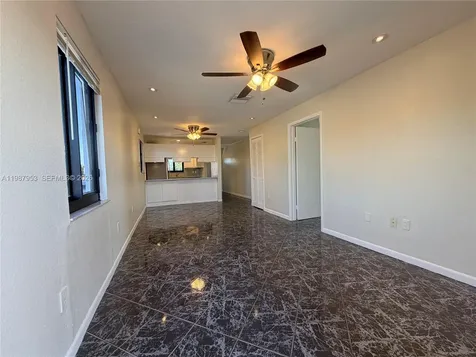 3525 SW 92nd Avenue Miami FL 33165