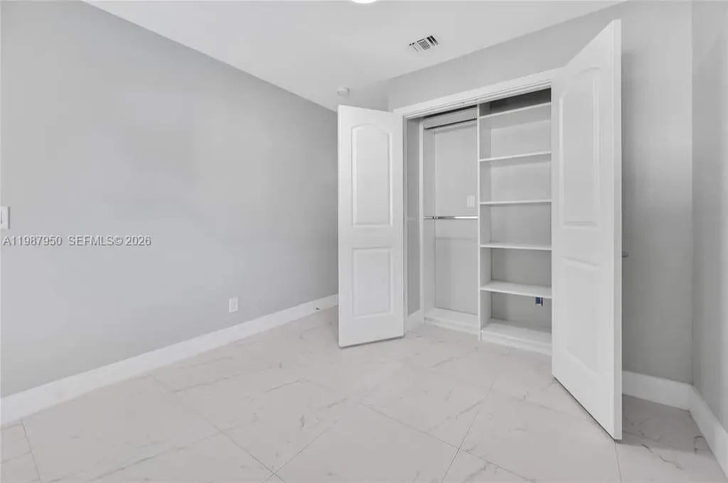 4010 NW 99th Avenue Coral Springs FL 33065