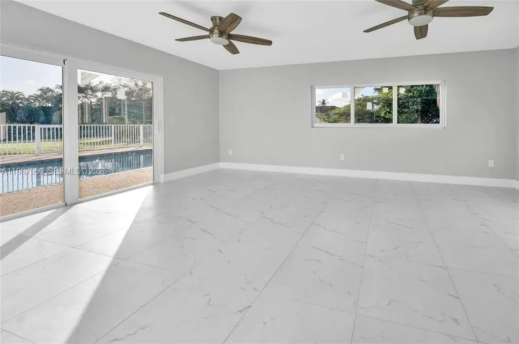 4010 NW 99th Avenue Coral Springs FL 33065