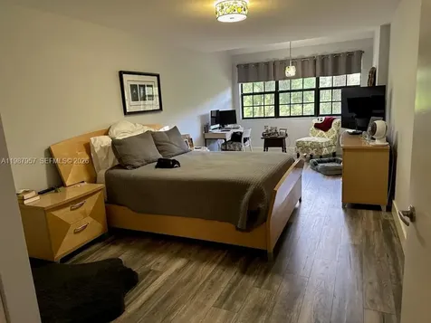 3309 Water Oak Drive Hollywood FL 33021