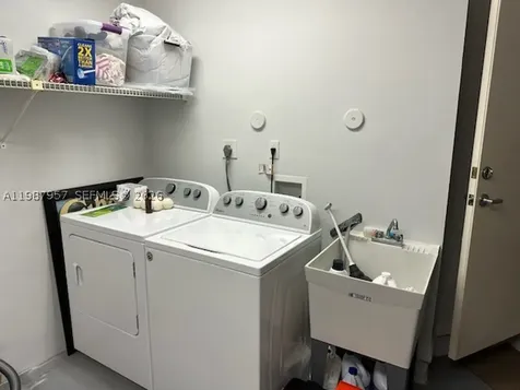 3309 Water Oak Drive Hollywood FL 33021