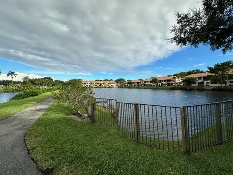 3309 Water Oak Drive Hollywood FL 33021