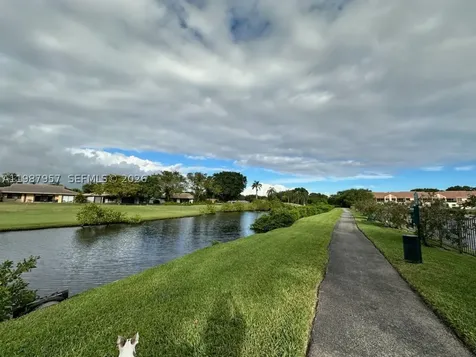 3309 Water Oak Drive Hollywood FL 33021