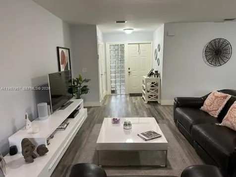 3309 Water Oak Drive Hollywood FL 33021