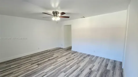 841 NW 81st Avenue Plantation FL 33324