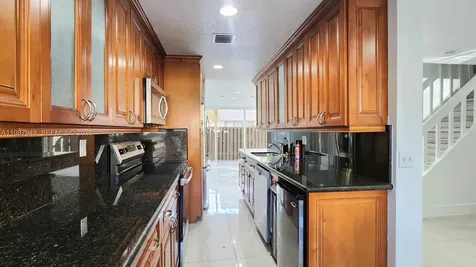 841 NW 81st Avenue Plantation FL 33324