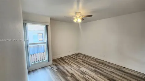 841 NW 81st Avenue Plantation FL 33324