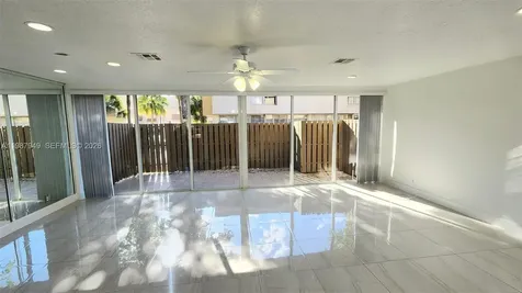 841 NW 81st Avenue Plantation FL 33324