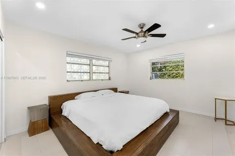 1525 Diplomat Parkway Hollywood FL 33019