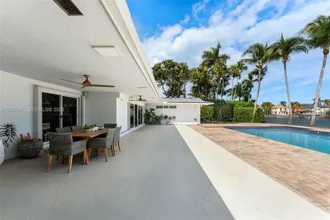 1525 Diplomat Parkway Hollywood FL 33019