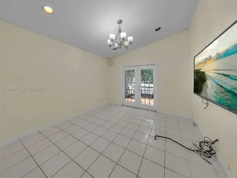 12345 NW 1st Street Plantation FL 33325