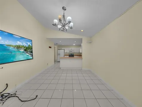 12345 NW 1st Street Plantation FL 33325