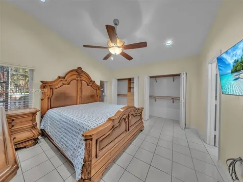 12345 NW 1st Street Plantation FL 33325