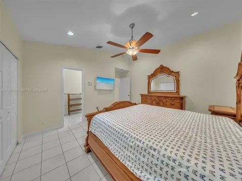 12345 NW 1st Street Plantation FL 33325