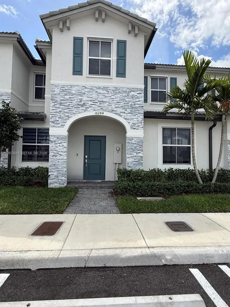 16284 SW 292nd Street Homestead FL 33033