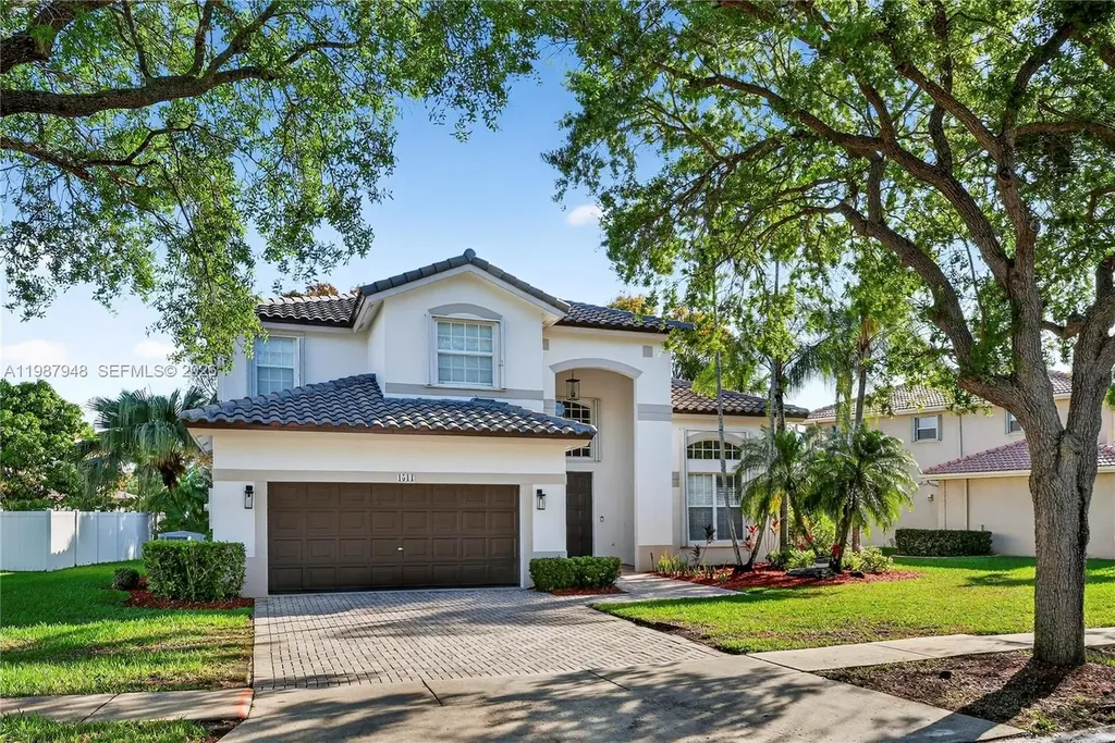 1511 NW 168th Avenue Pembroke Pines FL 33028
