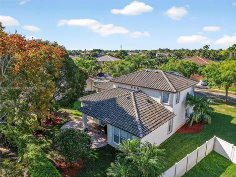1511 NW 168th Avenue Pembroke Pines FL 33028