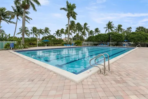 1511 NW 168th Avenue Pembroke Pines FL 33028