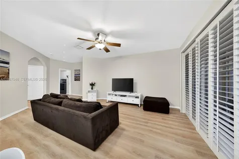 1511 NW 168th Avenue Pembroke Pines FL 33028
