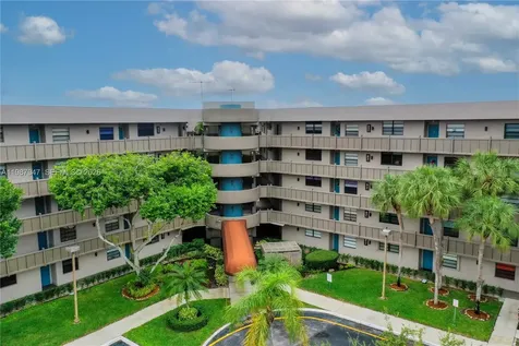 1100 Colony Point Circle Pembroke Pines FL 33026