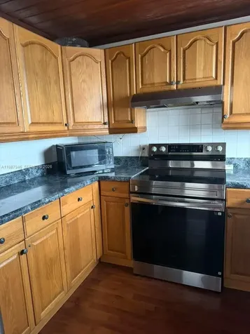 200 S Waterway Drive S Lantana FL 33462
