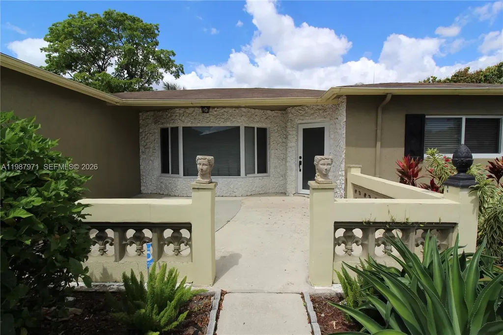 5160 SW 8th Street Margate FL 33068