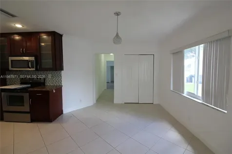 5160 SW 8th Street Margate FL 33068