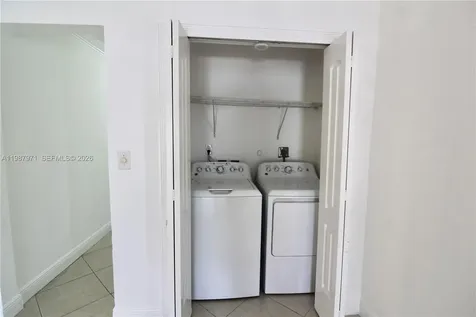 5160 SW 8th Street Margate FL 33068
