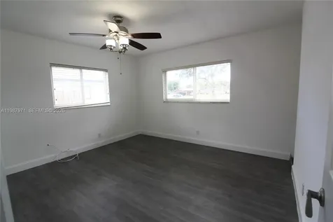 5160 SW 8th Street Margate FL 33068