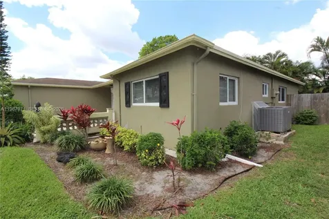5160 SW 8th Street Margate FL 33068