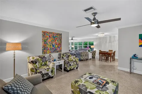 632 NW 28th Court Wilton Manors FL 33311