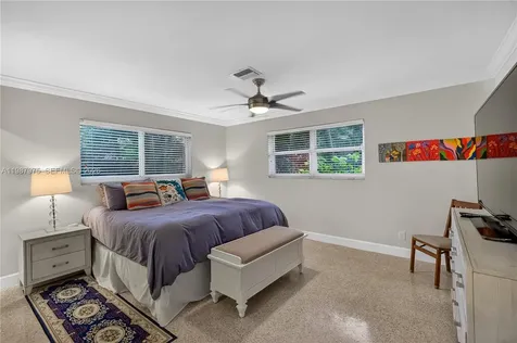 632 NW 28th Court Wilton Manors FL 33311