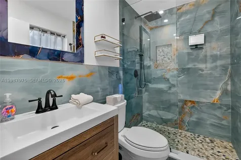 632 NW 28th Court Wilton Manors FL 33311
