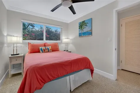 632 NW 28th Court Wilton Manors FL 33311