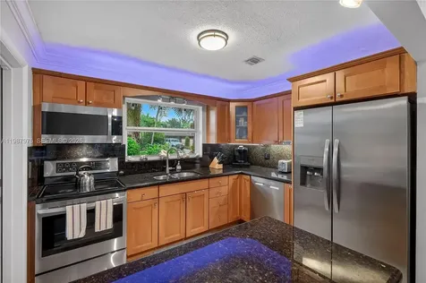 632 NW 28th Court Wilton Manors FL 33311