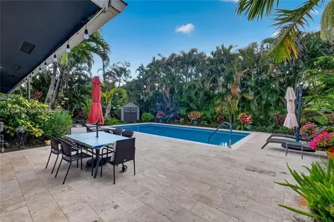 632 NW 28th Court Wilton Manors FL 33311