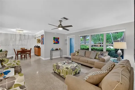 632 NW 28th Court Wilton Manors FL 33311