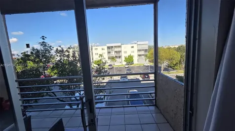 3050 E Sunrise Lakes Drive Sunrise FL 33322