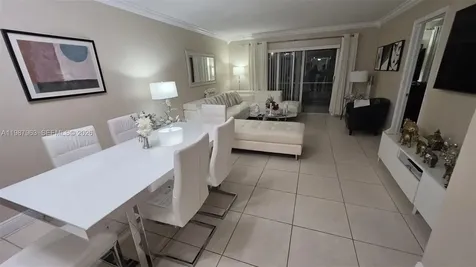 3050 E Sunrise Lakes Drive Sunrise FL 33322